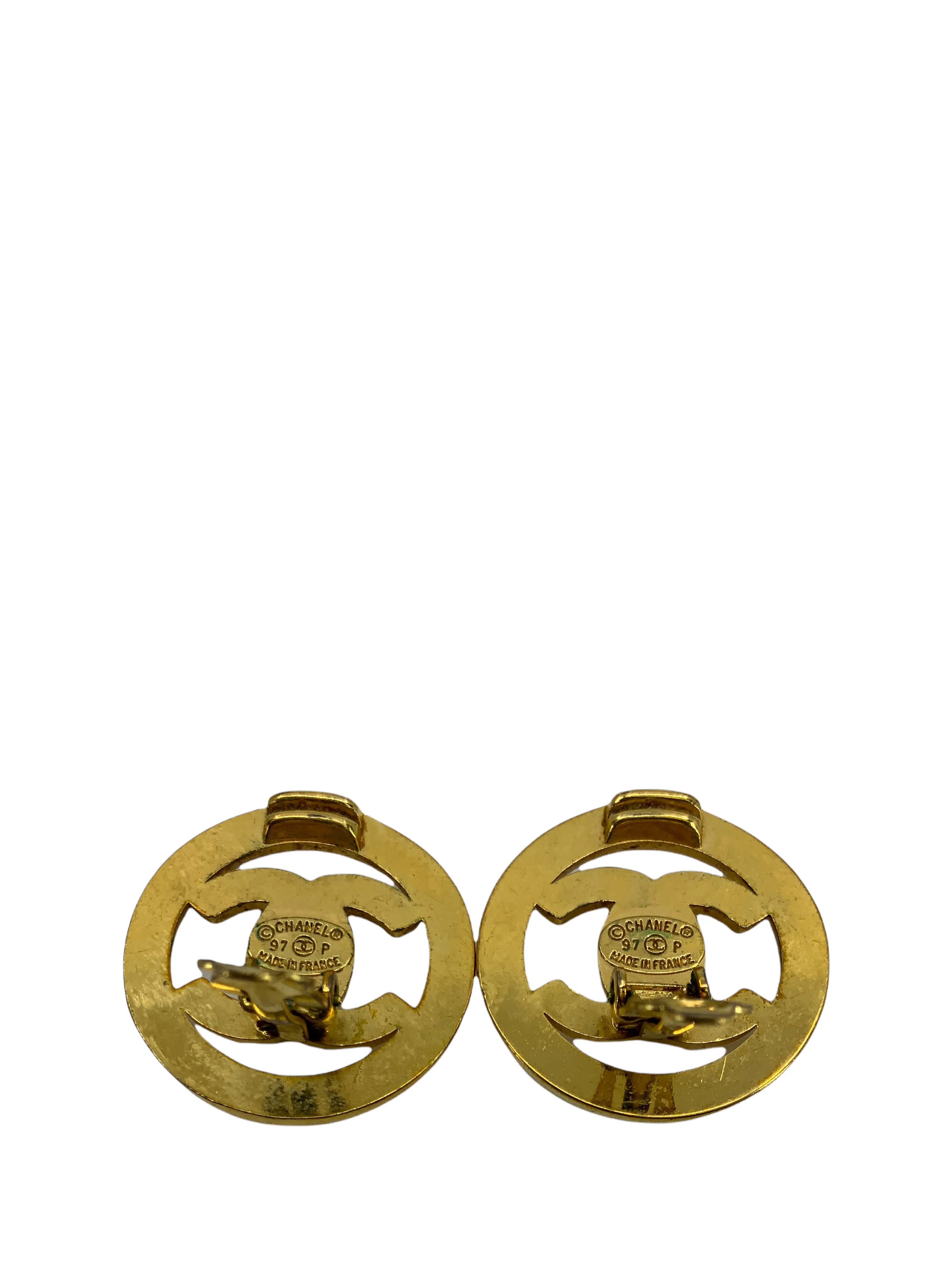 CHANEL Vintage CC Turnlock Logo Round Clip On Earrings