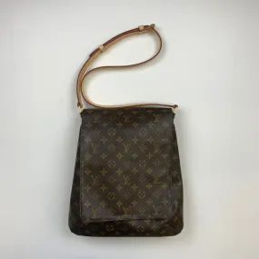 Crossbody Designer By Louis Vuitton  Size: Large