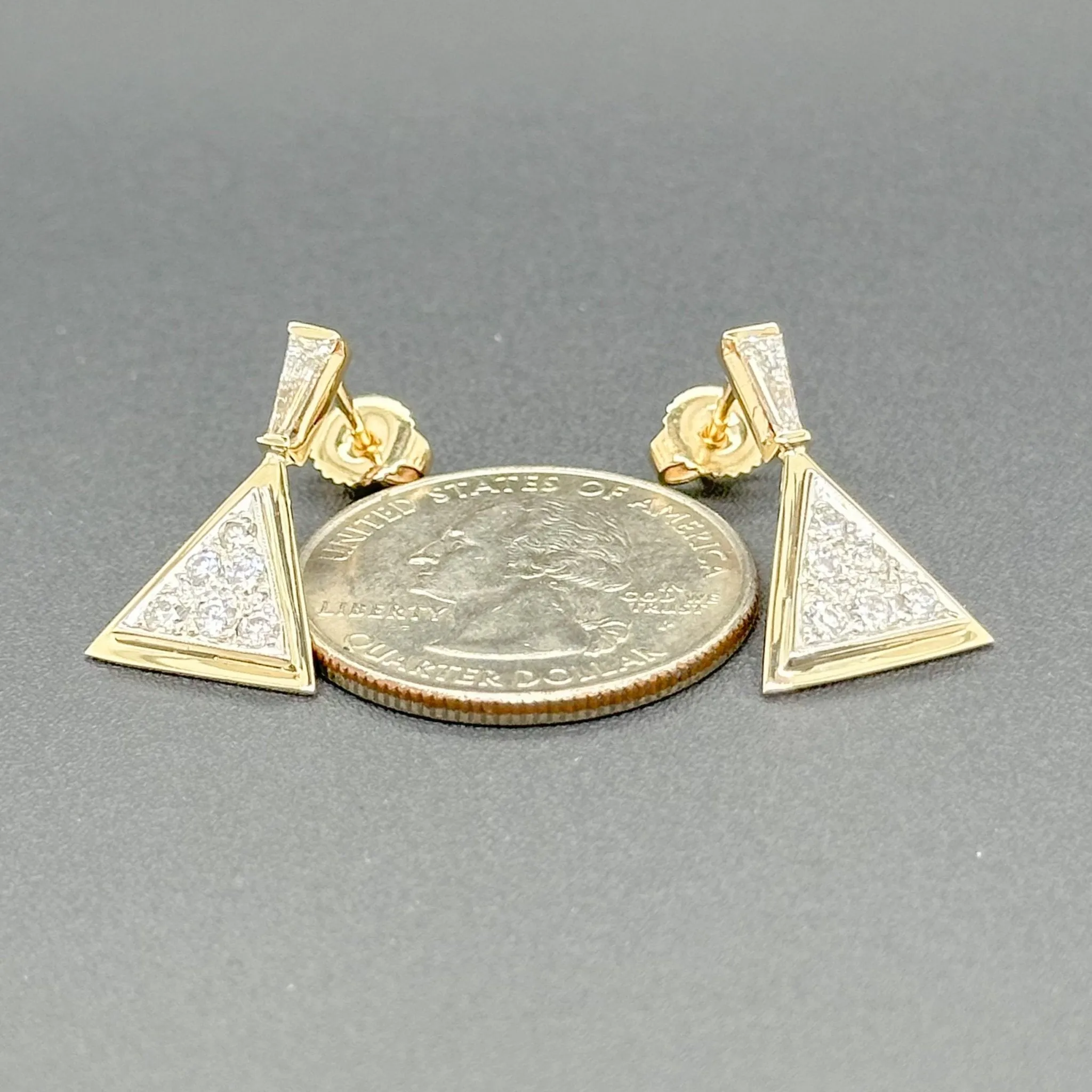 Estate 14K TT Gold 0.77ctw G-H/VS1-SI2 Diamond Triangle Drop Earrings