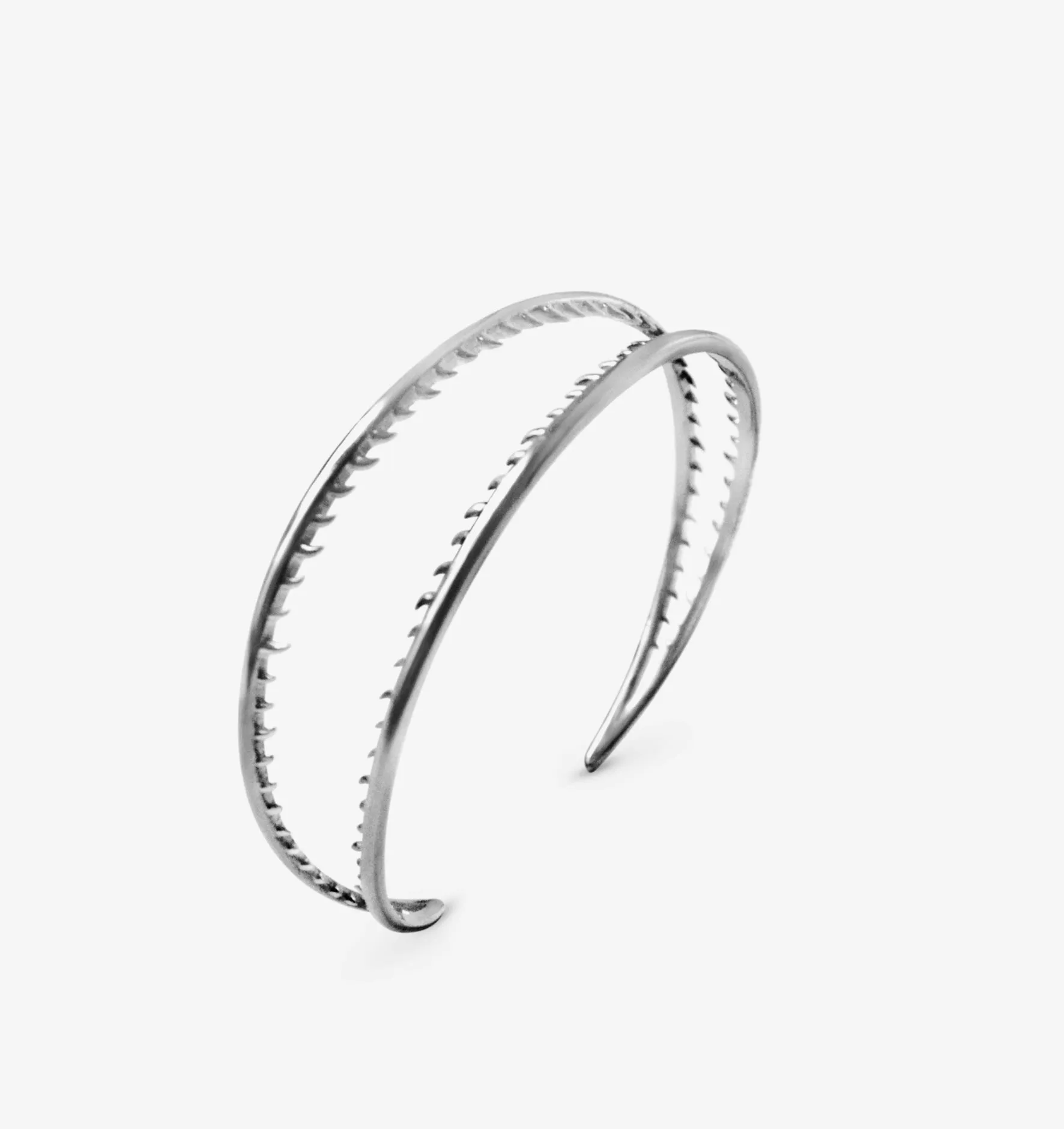 Flores open cuff bracelet  | Sterling Silver - White Rhodium