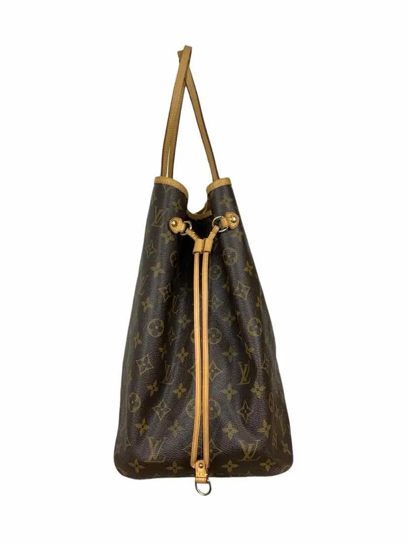 Louis Vuitton Tote