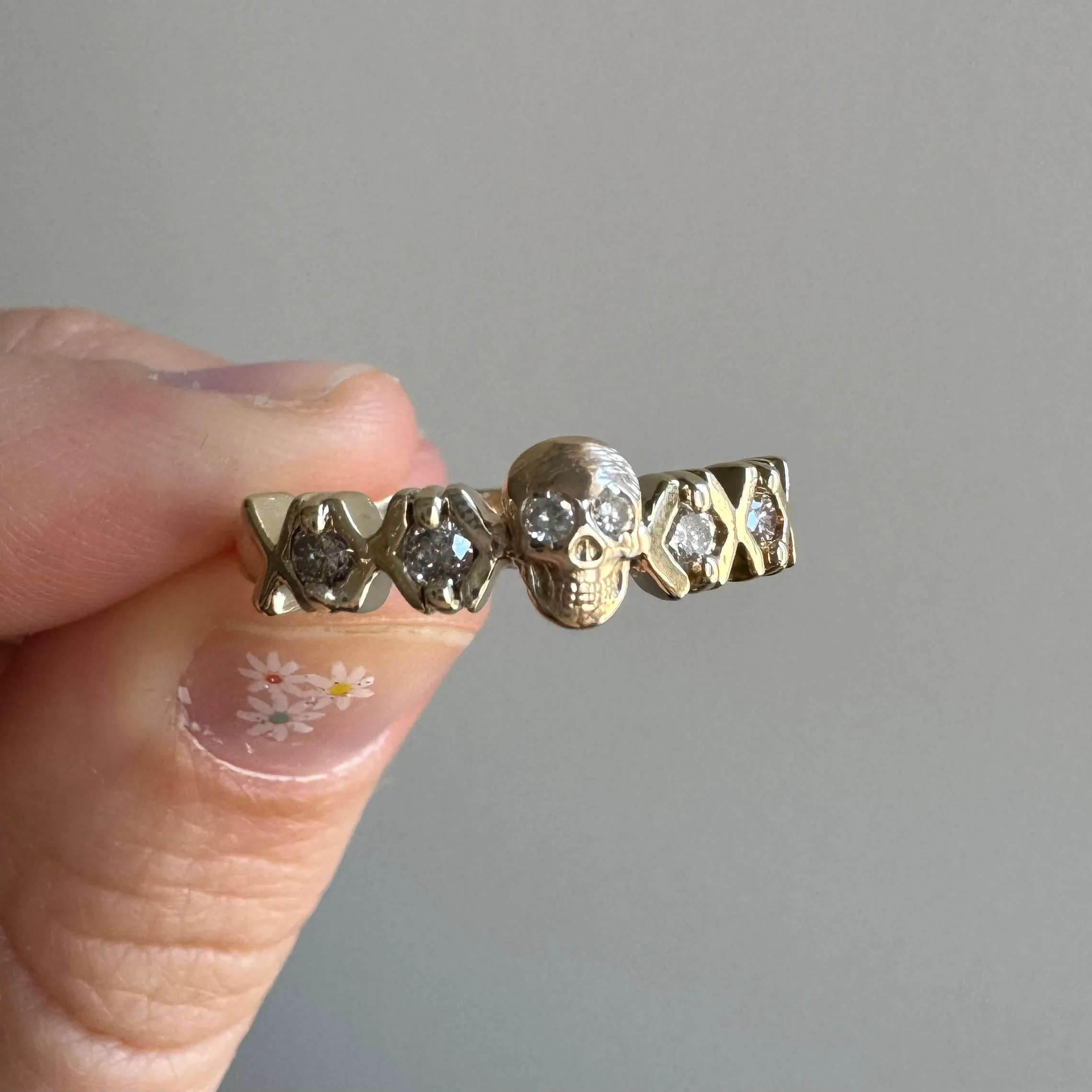 reimagined V I N T A G E // memento mori / solid 10k yellow gold and diamond skull ring / Memento Mori / size 7.75 to 8