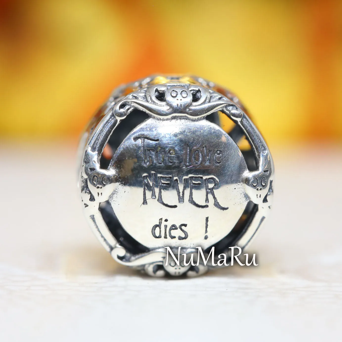 The Nightmare Before Christmas Charm 792292C01