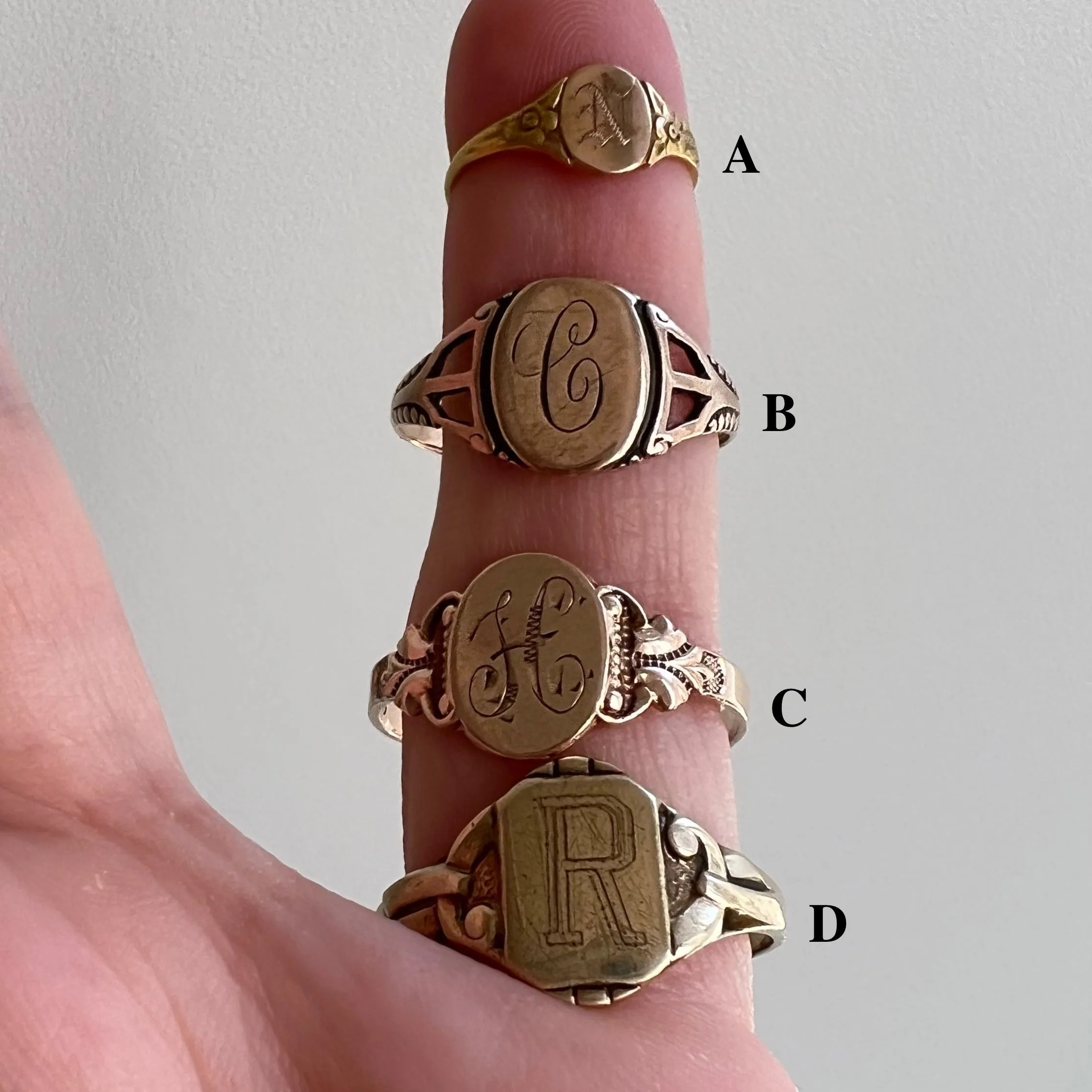 V I N T A G E // gold initial rings / significant letters / very very vintage single initial signet rings